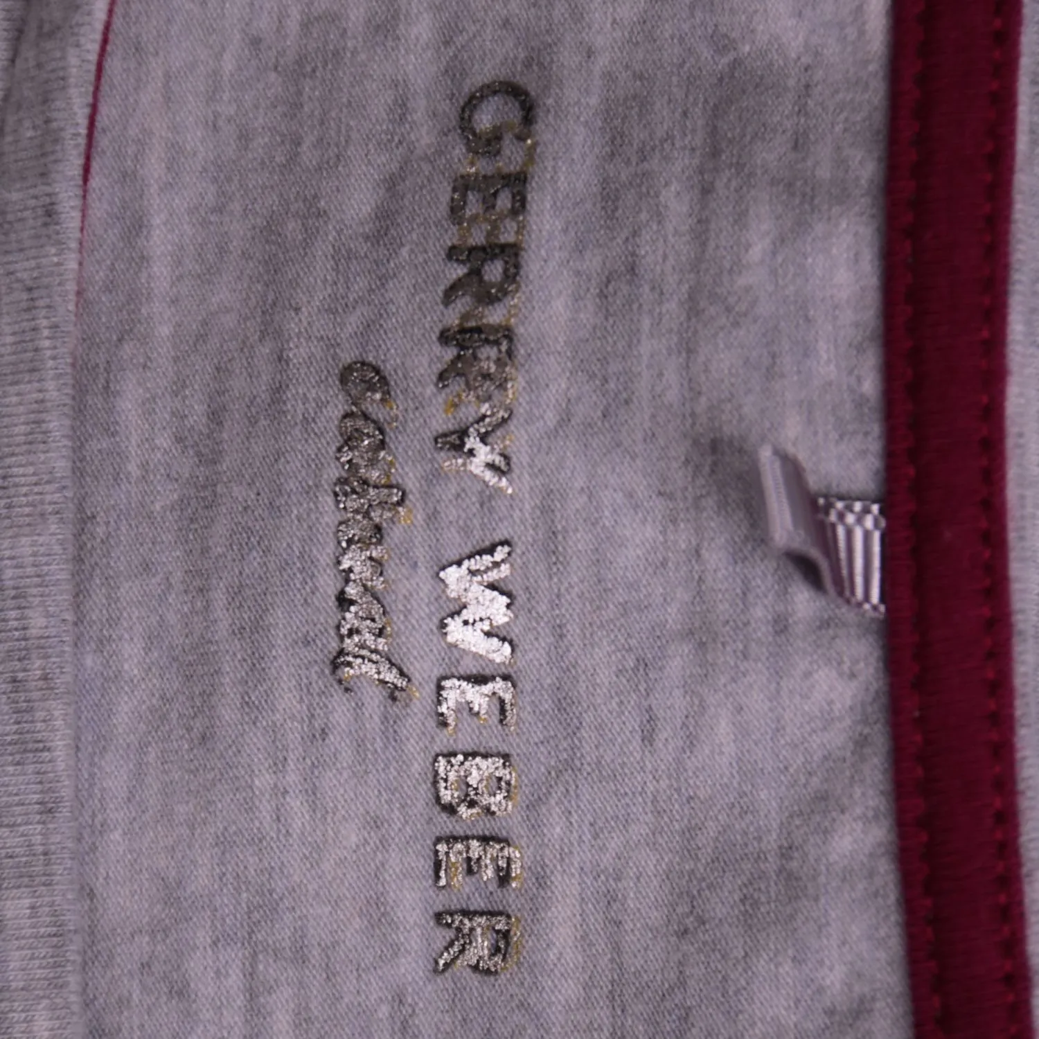Серая футболка Gerry Weber с цветочным принтом, размер 52 (XL)
