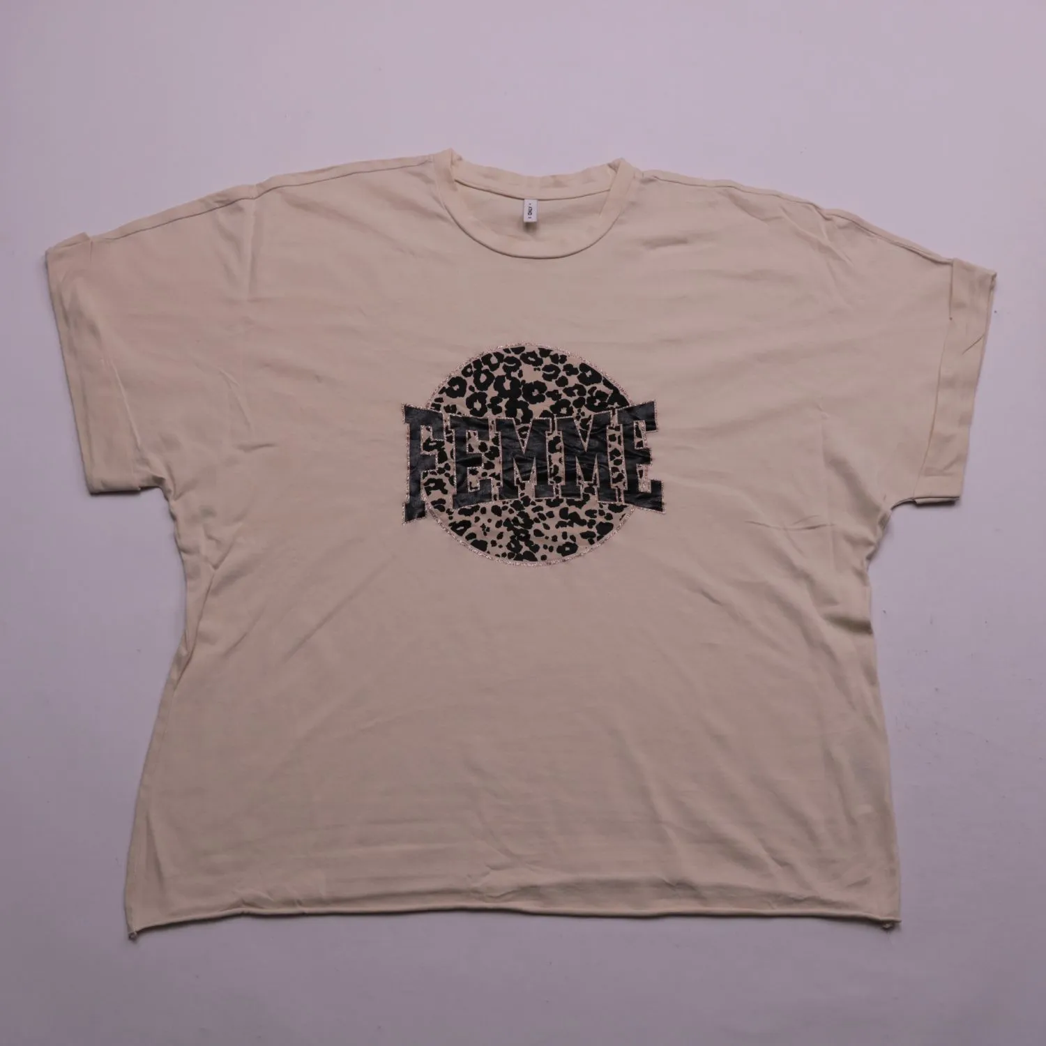 Бежевая футболка ONLY с леопардовым принтом, размер 52 (XL)