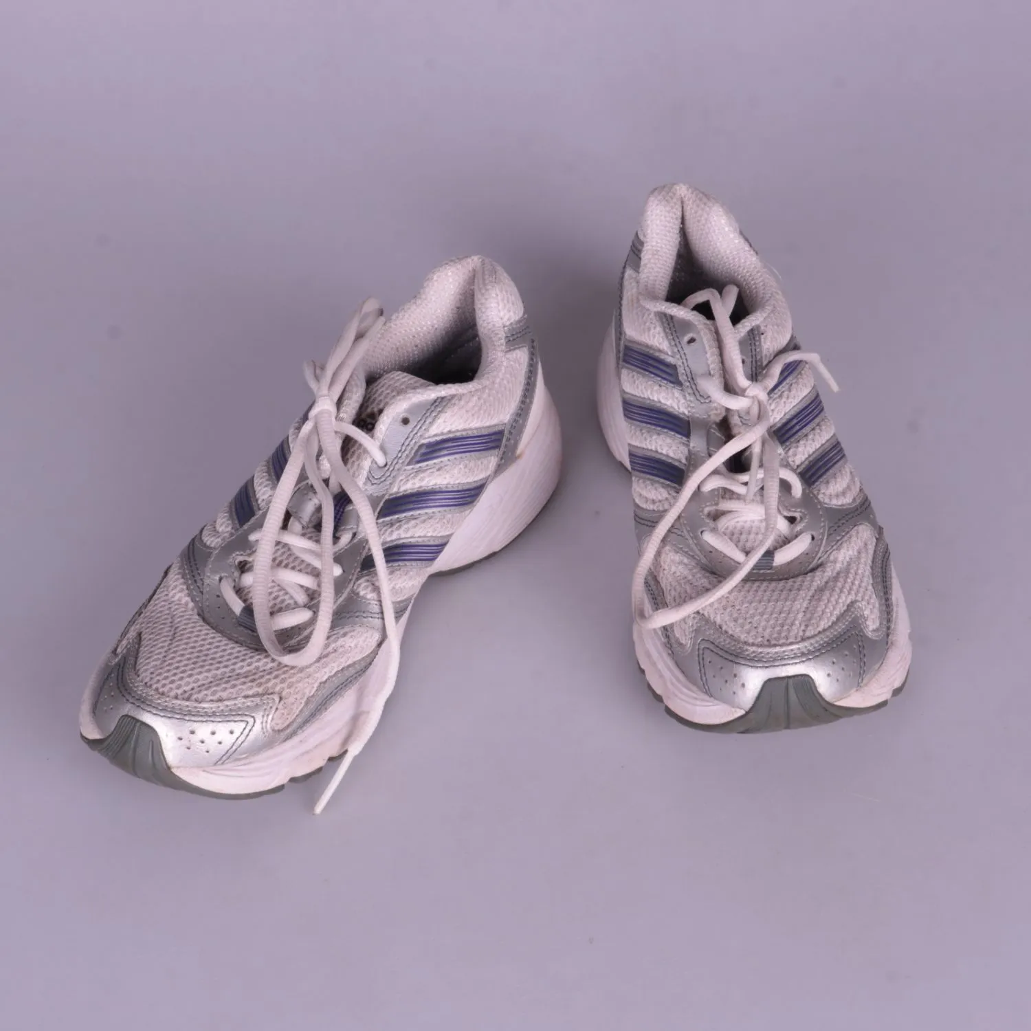 кроссовки Adidas