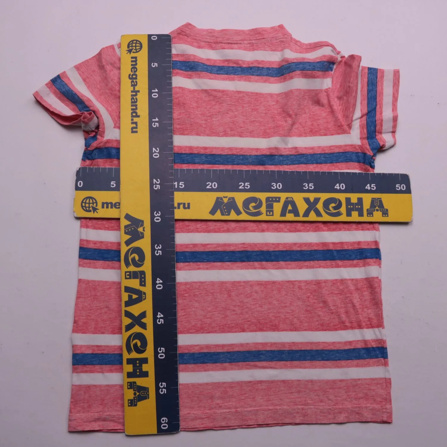 Красная мужская футболка Hollister в полоску, размер 46 (S)